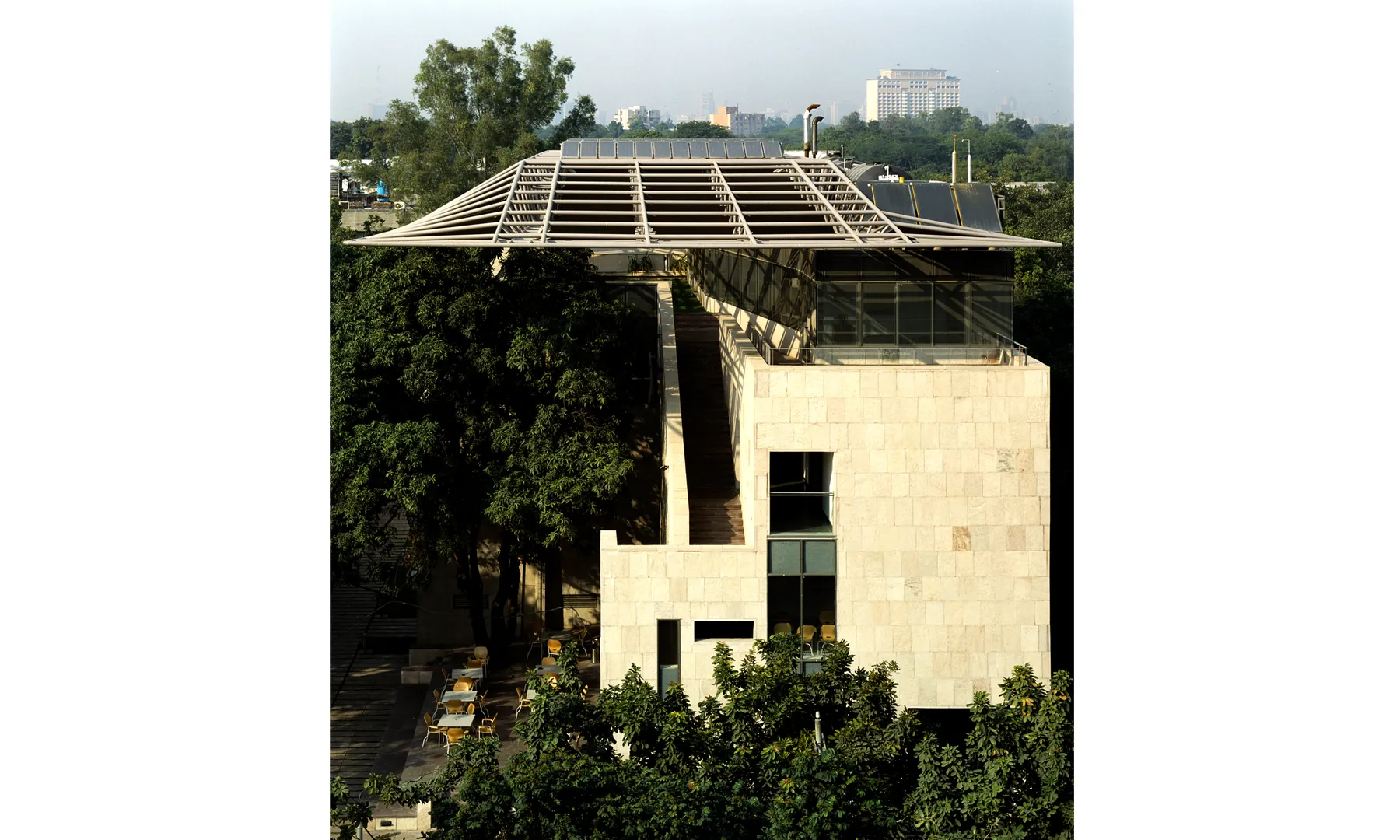 Alliance Française de Delhi, Lodhi Estate, New Delhi — photograph 1 of 6