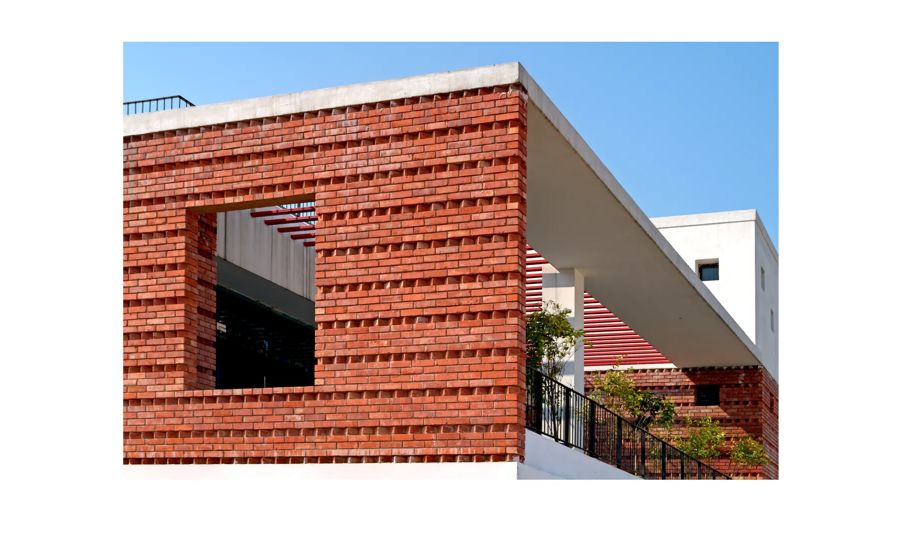 Desmania Auto Studio, Plot 330, Sector 8, IMT Manesar, Gurugram — photograph 2 of 5