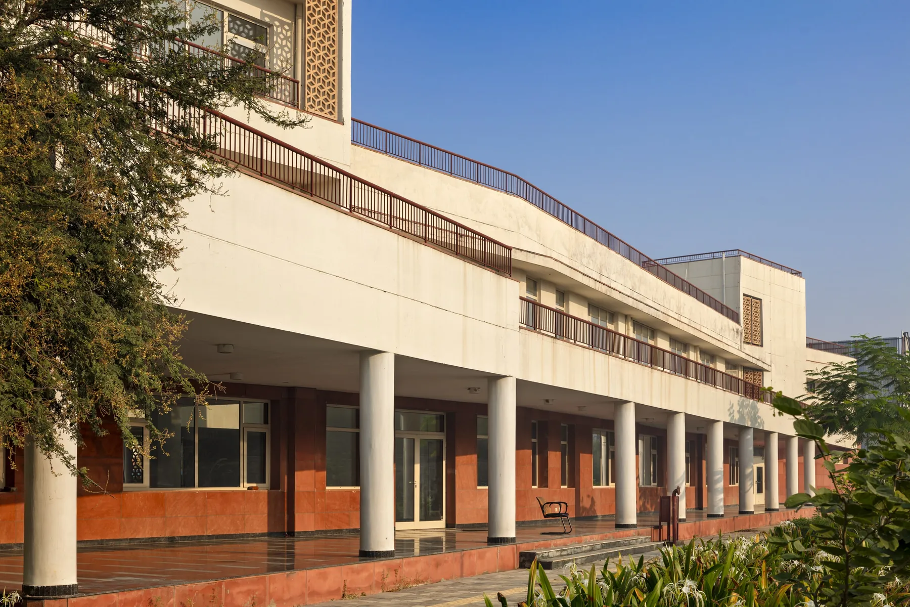 South Asian University, Village Maidangarhi, New Delhi — photograph 22 of 31
